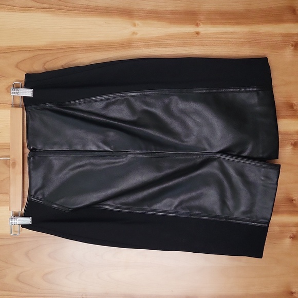 WHBM Women's Skirt - Picture 2 of 6